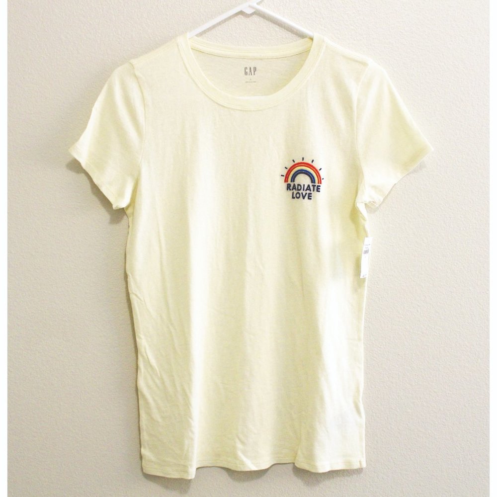 GAP Radiate love embroidered t shirt